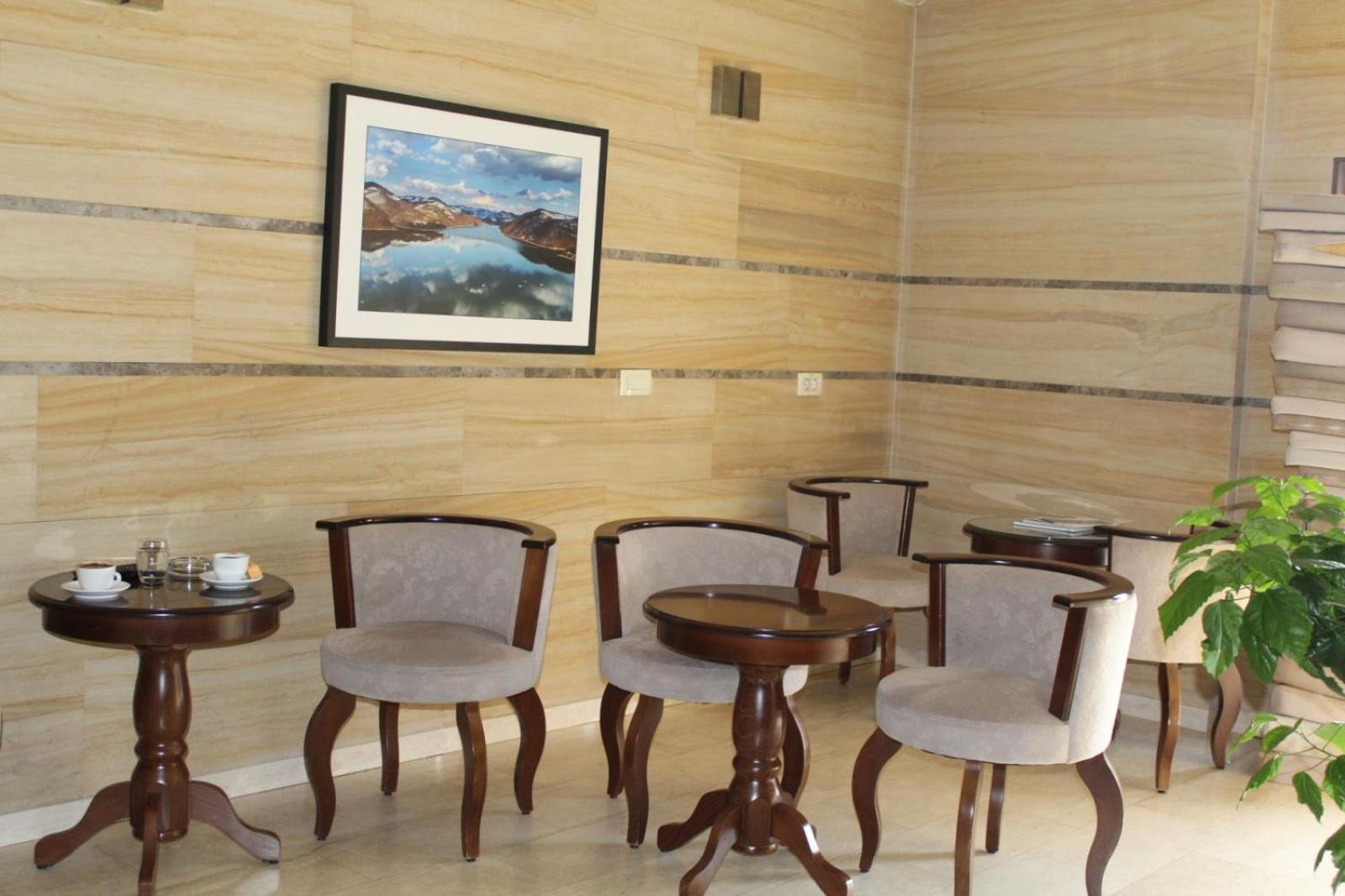 In Hotel Zlatar Ex Zlatarski Biseri Nova Varoš Εξωτερικό φωτογραφία